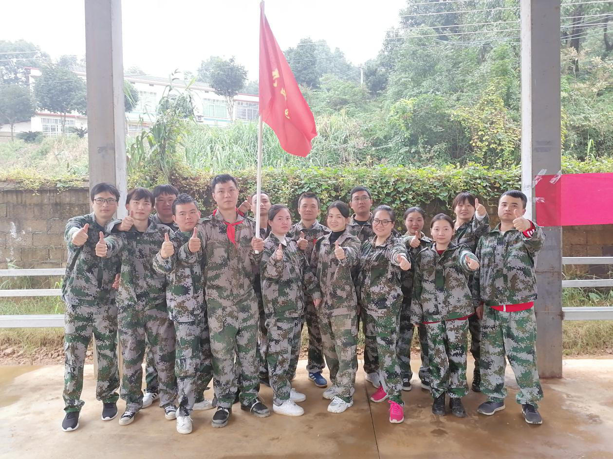 陈翔3_副本.jpg 陈翔3_副本.jpg